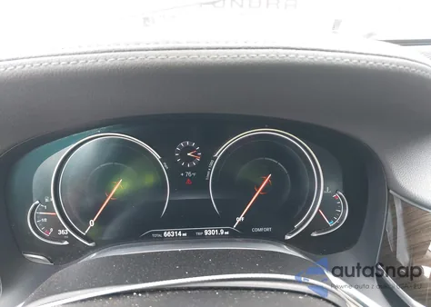 2016 BMW 740I из США, поврежденный, VIN WBA7E2C52GG547949